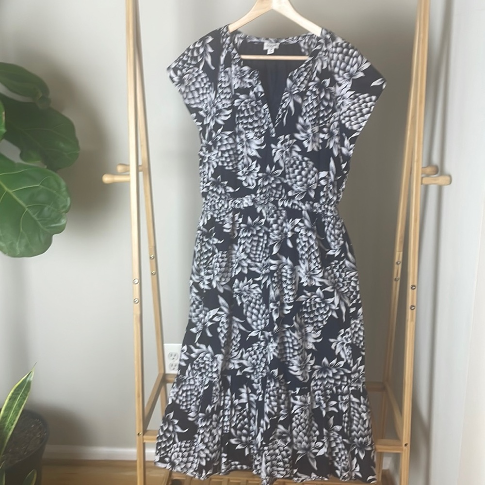 JCrew factory navy and white Pineapple midi dress cotton
